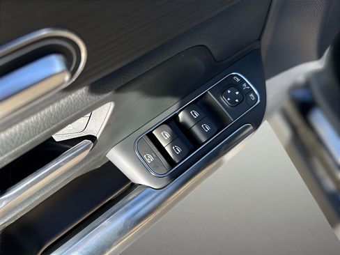 Certified 2026 Mercedes-Benz GLA 250 4MATIC image 13