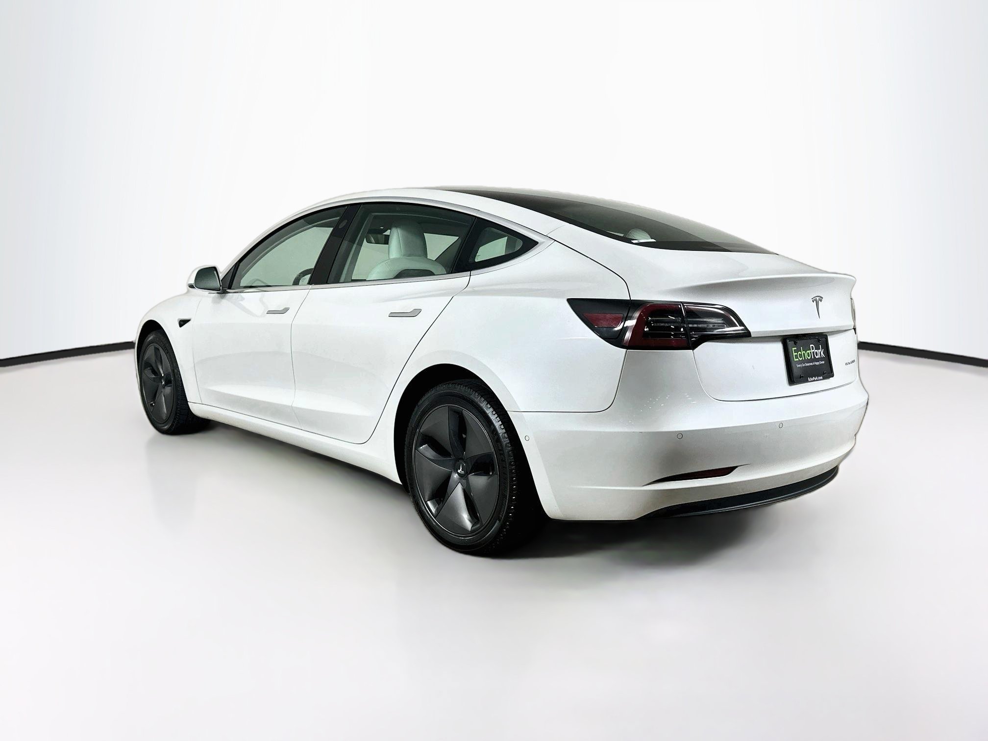 Used 2019 Tesla Model 3 Long Range AWD/4WD image 5
