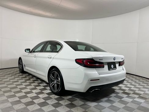 Used 2022 BMW 530i xDrive w/ Premium Package image 6
