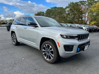 Used 2023 Jeep Grand Cherokee Overland w/ Luxury Tech Group IV