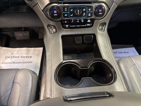 Used 2019 Chevrolet Suburban LT w/ LT Signature Package image 17