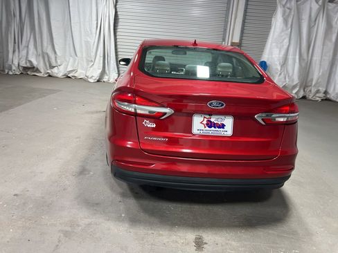 Used 2020 Ford Fusion S image 6
