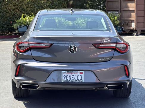 Used 2023 Acura TLX SH-AWD w/ Advance Package image 6