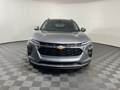 New 2026 Chevrolet Trax LT w/ Driver Confidence Package FWD image 16