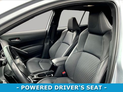 Used 2024 Toyota Corolla Cross AWD Hybrid w/ Convenience Package image 21
