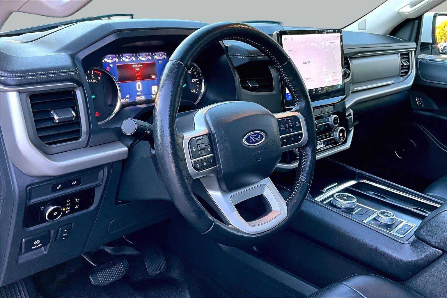 Used 2024 Ford Expedition Max XLT AWD/4WD image 17