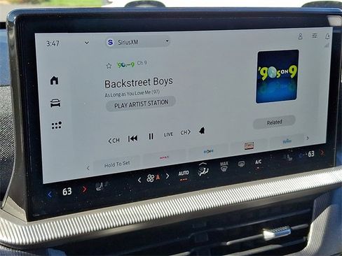 Certified 2025 Ford Explorer ST-Line image 14