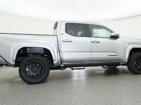 New 2026 Toyota Tacoma SR5 image 97