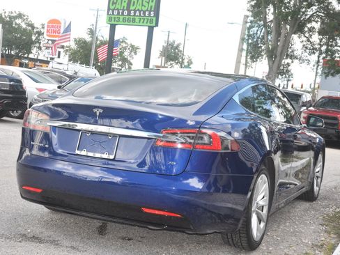 Used 2017 Tesla Model S 75 RWD image 14