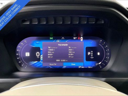 Used 2025 Volvo XC90 B6 Plus w/ Protection Package Premier AWD/4WD image 28