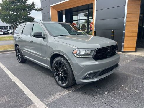 Used 2019 Dodge Durango SXT RWD image 1