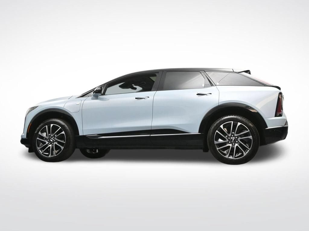 Used 2026 Cadillac Optiq Sport 1 AWD/4WD image 25