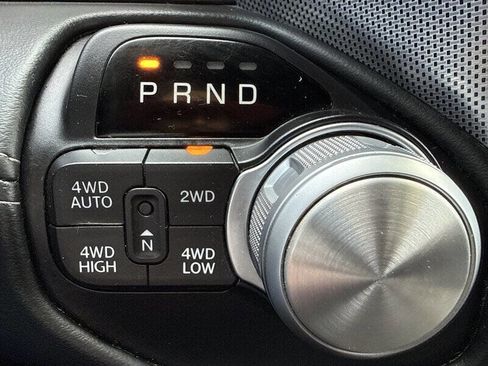 Used 2019 RAM 1500 Limited image 31