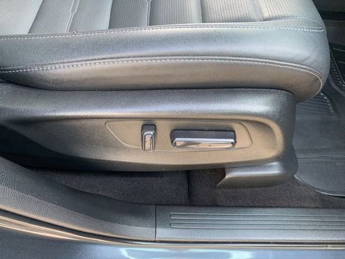 Used 2024 Honda CR-V EX-L image 15