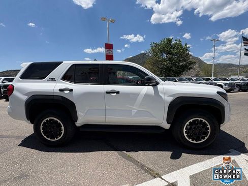 Certified 2025 Toyota 4Runner TRD Off-Road Premium w/ Tow Technology Package AWD/4WD image 11