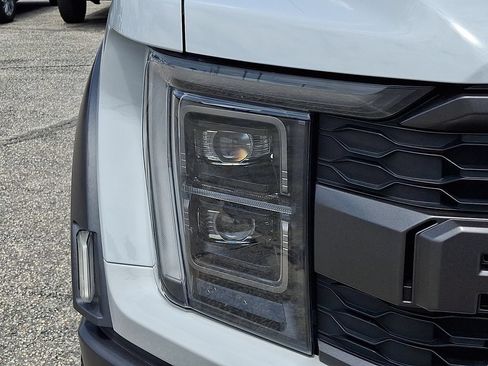Certified 2023 Ford F150 Raptor w/ Raptor 37 Performance Package AWD/4WD image 8