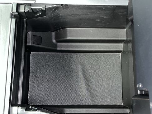 Used 2022 Ford F150 XLT image 22