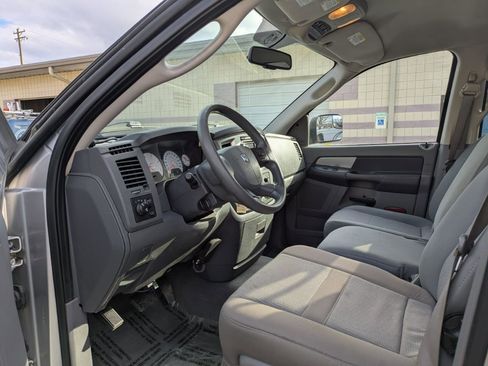 Used 2009 Dodge Ram 2500 Truck SLT w/ Trailer Tow Group image 9