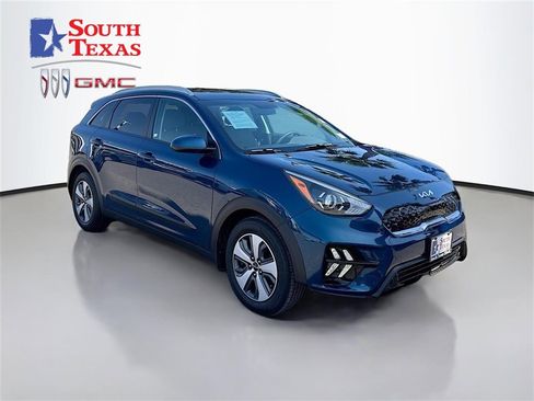 Used 2022 Kia Niro LX image 1