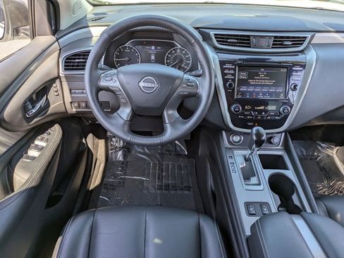 Used 2024 Nissan Murano SL image 17