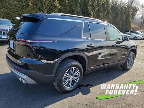 New 2026 Chevrolet Traverse LT w/ Driver Confidence Package FWD image 7