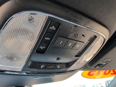 Used 2015 Jeep Grand Cherokee Altitude AWD/4WD image 27