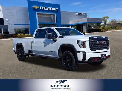 Used 2025 GMC Sierra 2500 AT4