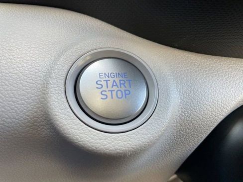 Used 2026 Hyundai Venue SEL image 14