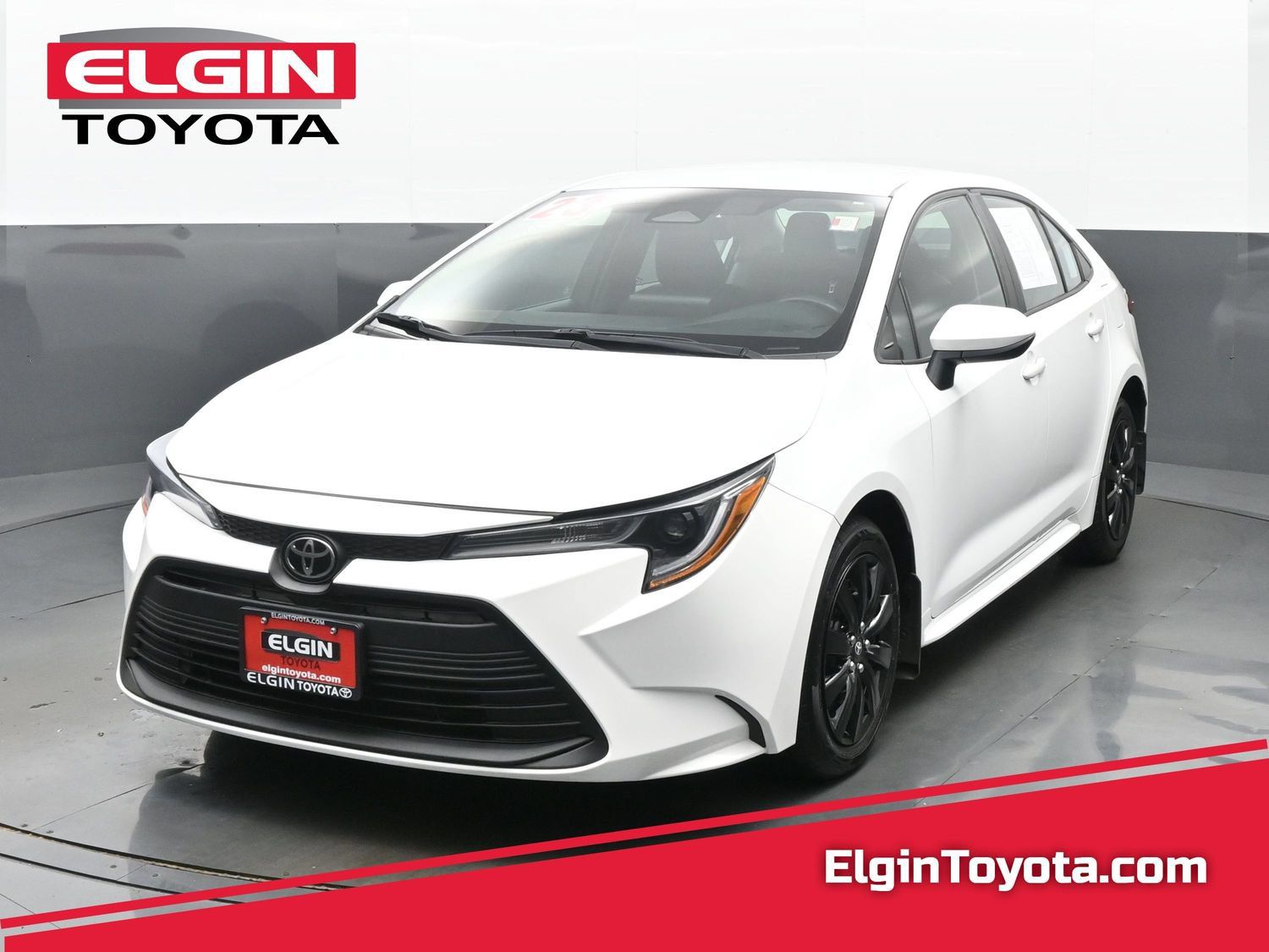 Used 2023 Toyota Corolla LE FWD image 1
