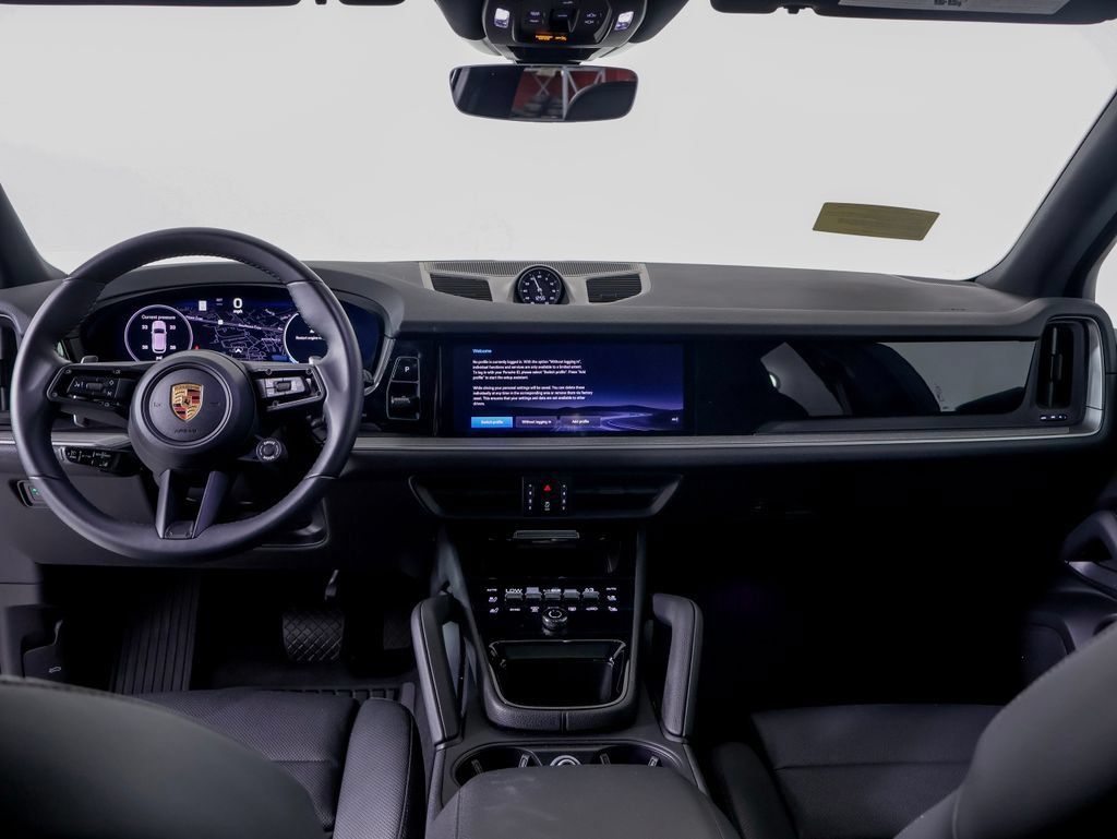 Certified 2026 Porsche Cayenne E-Hybrid AWD/4WD image 9