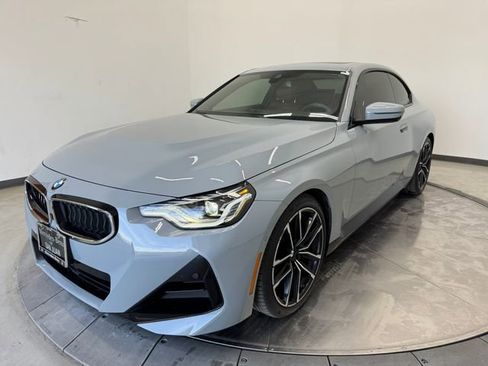 Used 2024 BMW 230i Coupe w/ Premium Package image 28