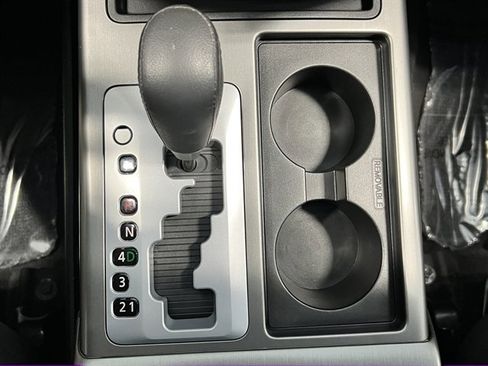 Used 2012 Nissan Titan SV w/ SV Value Truck Pkg image 45