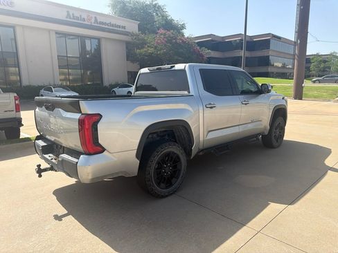 Used 2022 Toyota Tundra SR5 w/ Advanced Technology Package AWD/4WD image 14