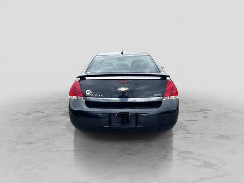 Used 2011 Chevrolet Impala LT FWD image 5