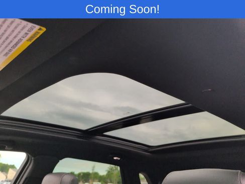 Used 2025 Cadillac XT5 Premium Luxury AWD/4WD image 19