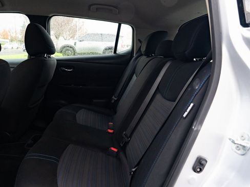 Used 2023 Nissan Leaf SV Plus image 21