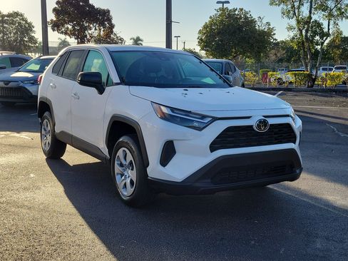 Used 2024 Toyota RAV4 LE image 3