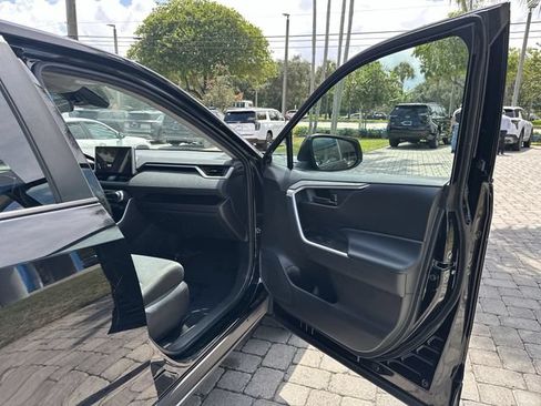 Used 2024 Toyota RAV4 LE FWD image 23