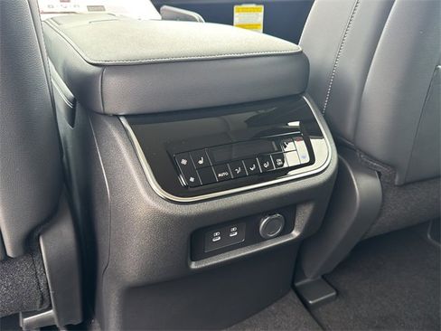 New 2026 INFINITI QX80 Pure w/ Cargo Package image 13