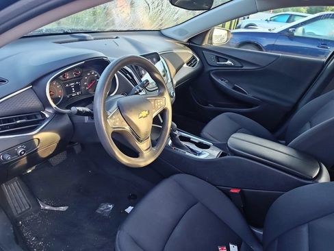 Used 2021 Chevrolet Malibu LT FWD image 7