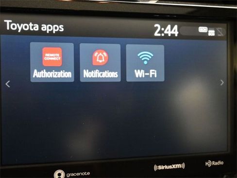 Used 2022 Toyota 4Runner TRD Off-Road Premium image 13