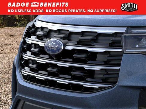 New 2026 Ford Explorer Active w/ Active Comfort Package RWD image 18