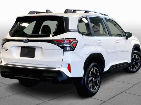 Certified 2025 Subaru Forester image 13