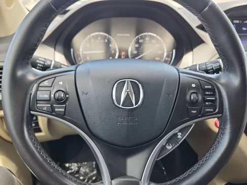 Used 2017 Acura MDX SH-AWD image 9
