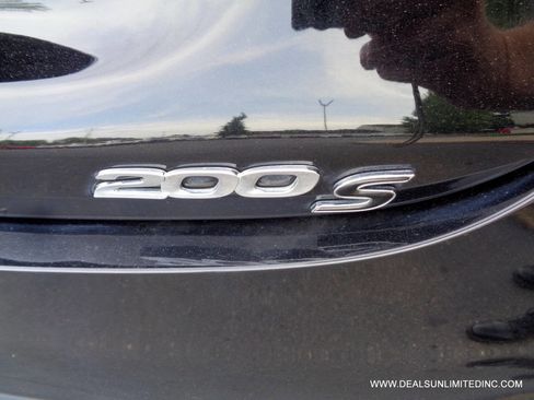Used 2015 Chrysler 200 S w/ Comfort Group AWD/4WD image 5