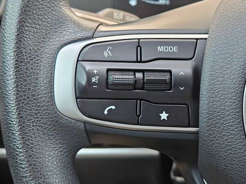 Certified 2025 Kia Sportage LX FWD image 23