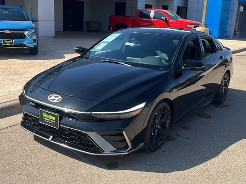 Used 2026 Hyundai Elantra N Line FWD image 3