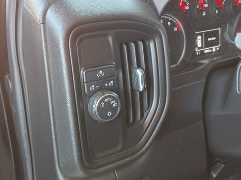 Certified 2020 Chevrolet Silverado 1500 Custom w/ Custom Value Package RWD image 19