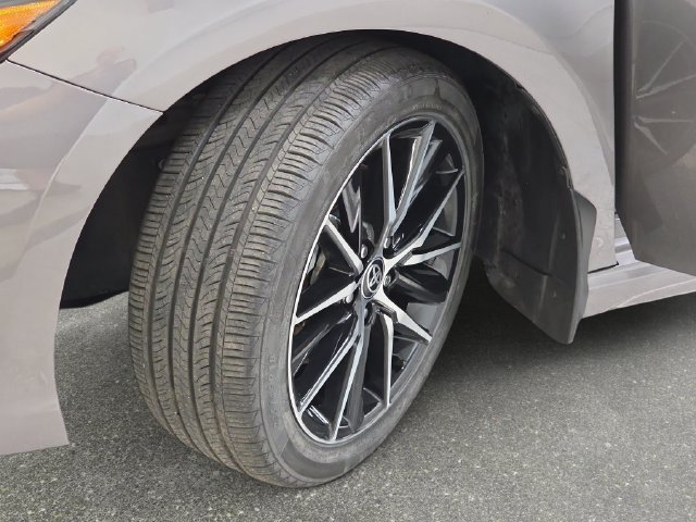 Certified 2024 Toyota Camry SE FWD image 28