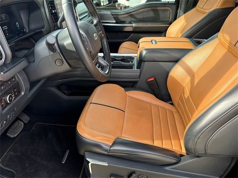 Used 2024 Ford F350 Platinum w/ FX4 Off-Road Package image 21